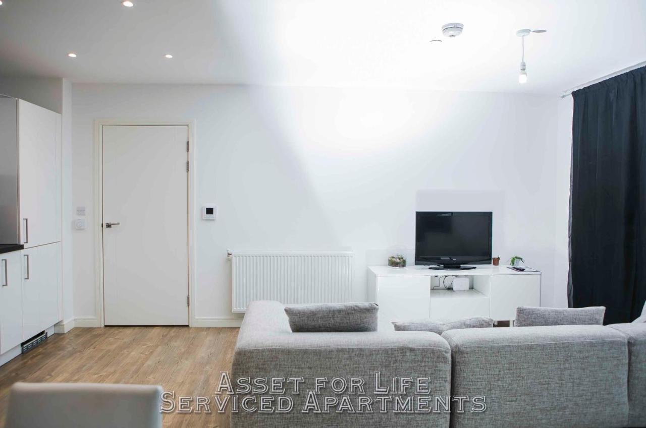 Pontoon Dock Key Workers Apartment لندن المظهر الخارجي الصورة