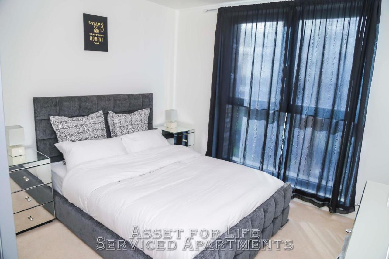 Pontoon Dock Key Workers Apartment لندن المظهر الخارجي الصورة