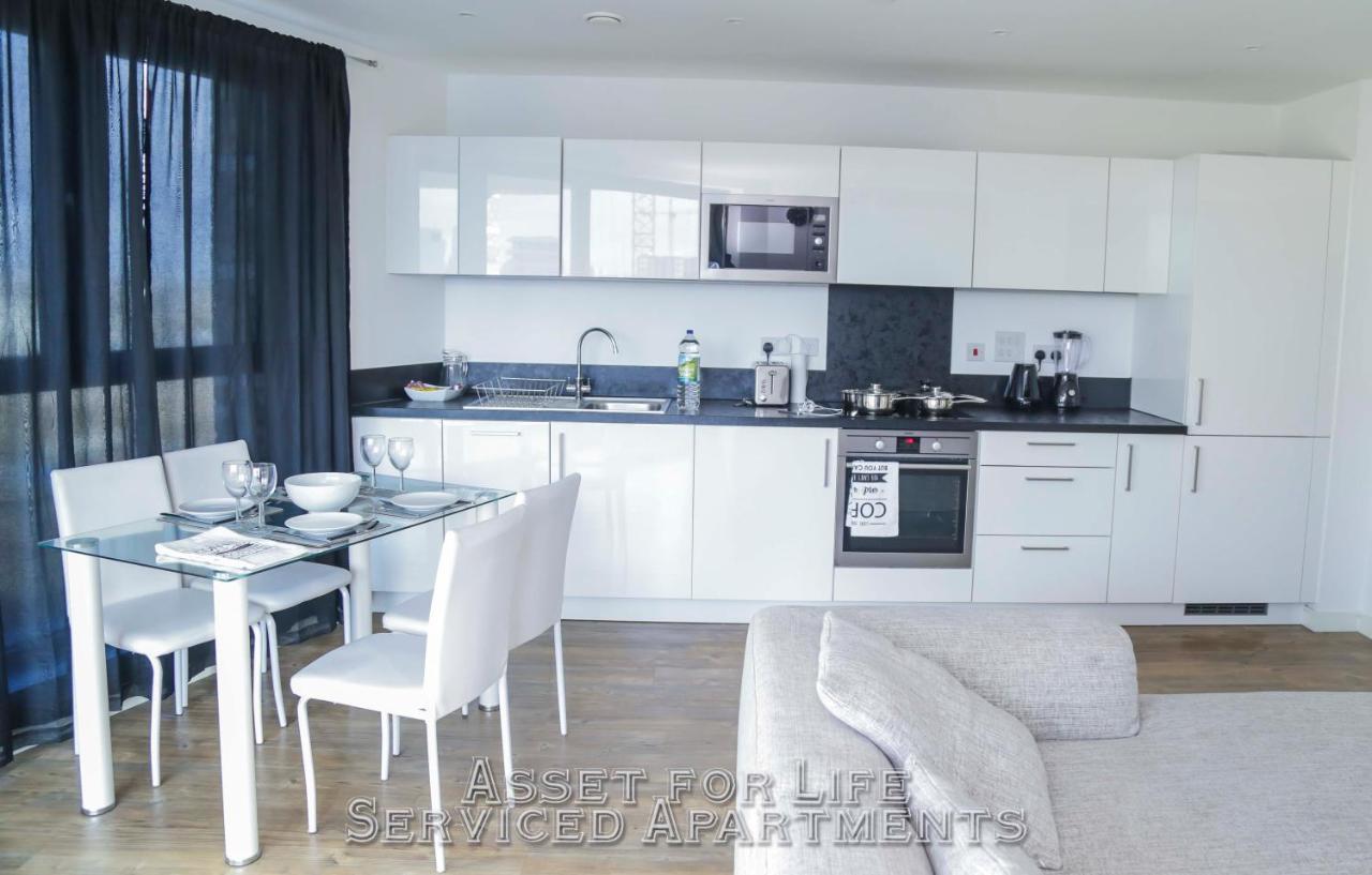 Pontoon Dock Key Workers Apartment لندن المظهر الخارجي الصورة